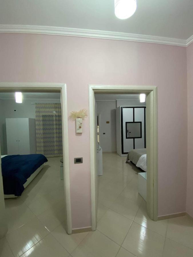 Orfeas Central Apartment Fier Kültér fotó